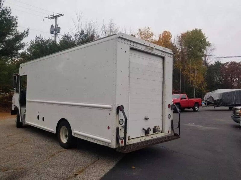 2012 Freightliner MT55 Chassis
