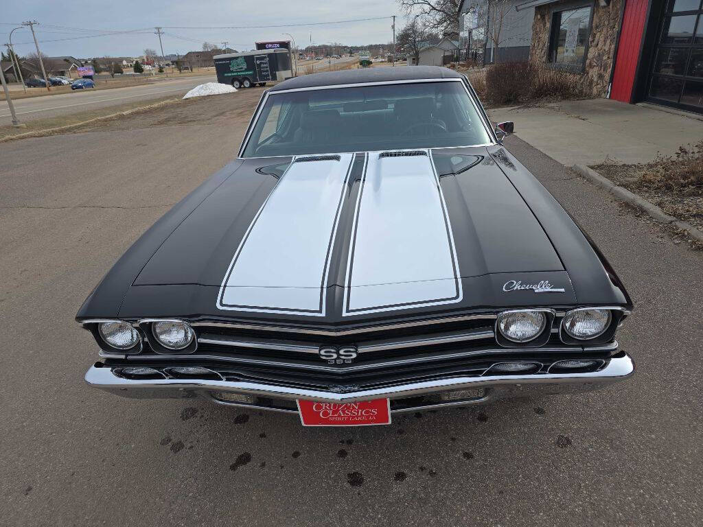 1969 Chevrolet Chevelle  396 SS 12