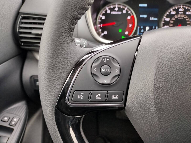 2026 Mitsubishi Eclipse Cross SE