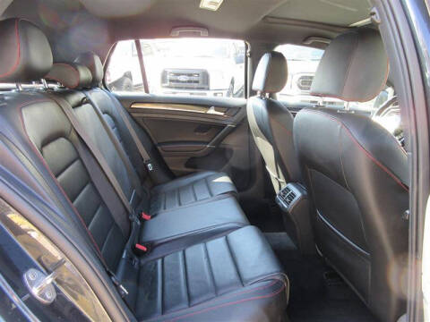 2017 Volkswagen Golf GTI Autobahn