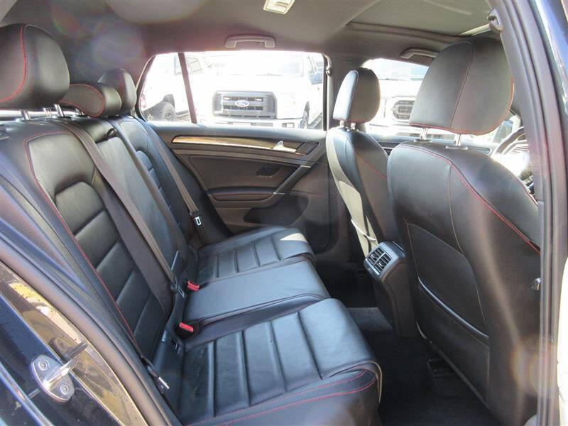 2017 Volkswagen Golf GTI Autobahn