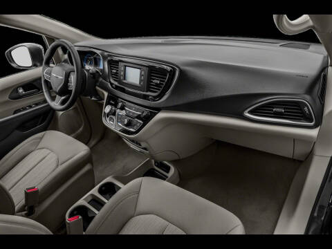 2020 Chrysler Pacifica Touring