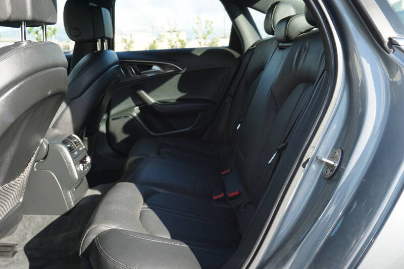 2013 Audi S6 4.0T quattro Prestige