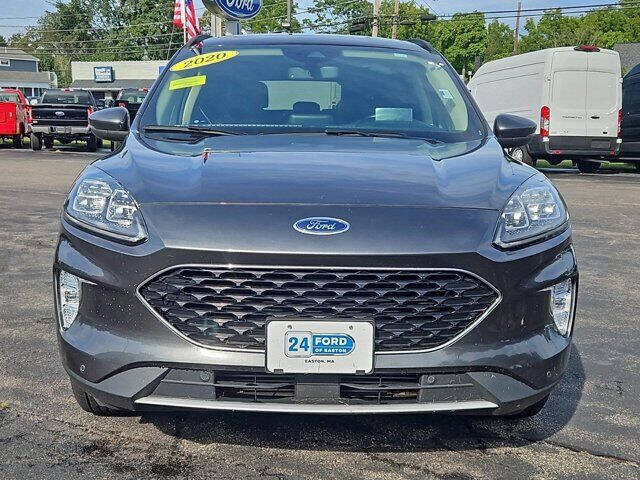 2020 Ford Escape Titanium