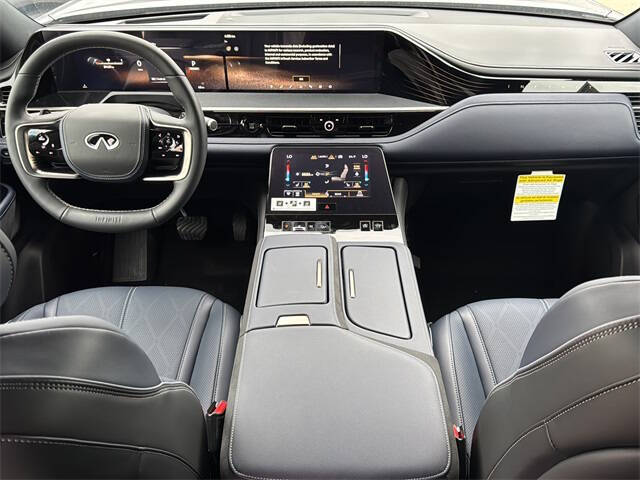 2026 Infiniti QX80 Sport