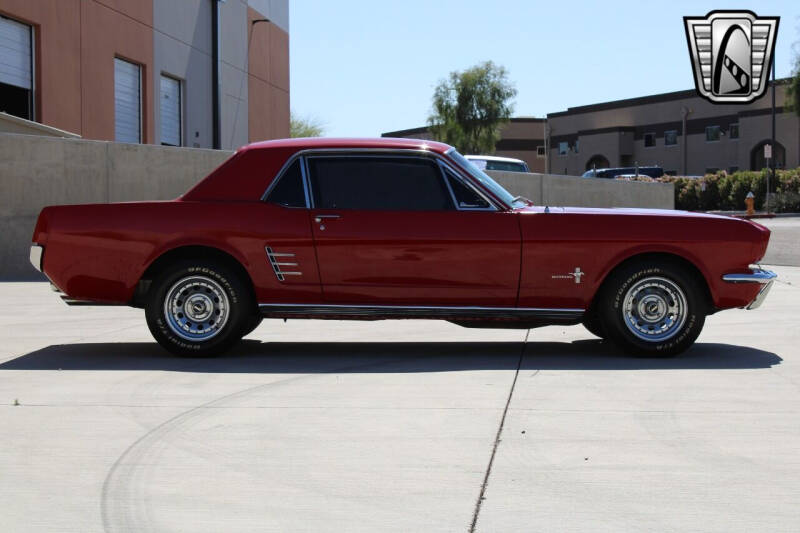 1966 Ford Mustang