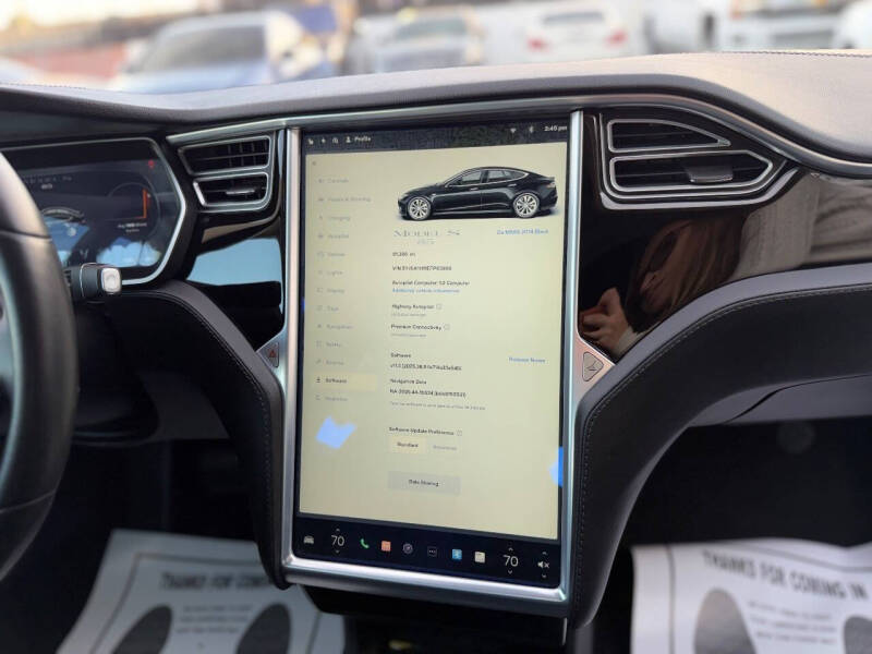 2014 Tesla Model S 85