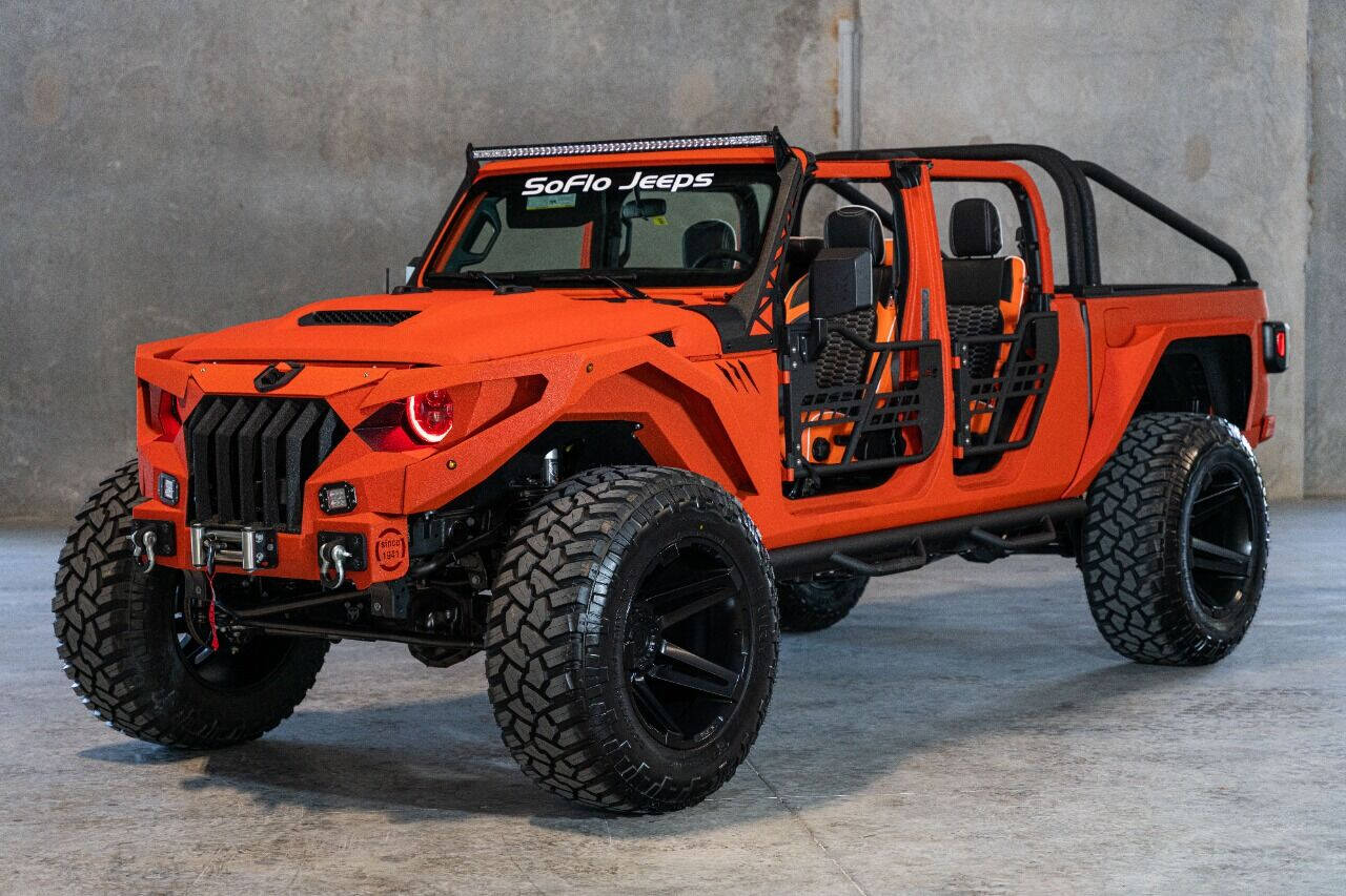 2023 JEEP Gladiator Pickup - $77,999