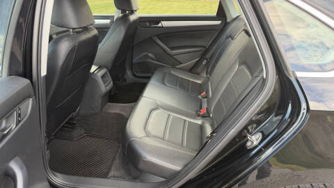 2012 Volkswagen Passat SE PZEV