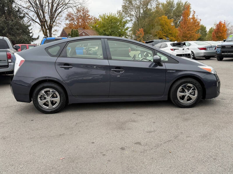 2012 Toyota Prius Two