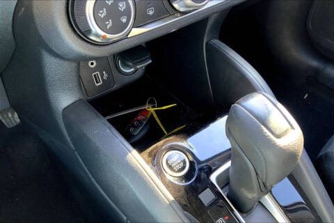 2022 Nissan Versa SV