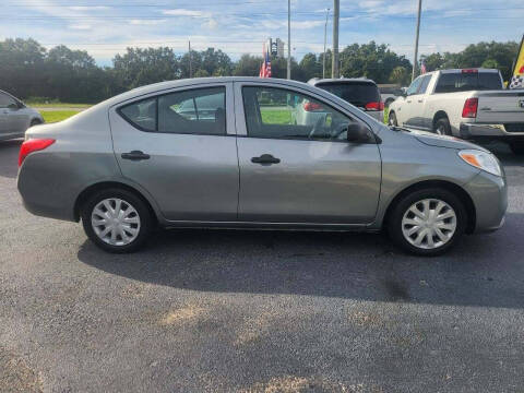 2012 Nissan Versa 1.6 S