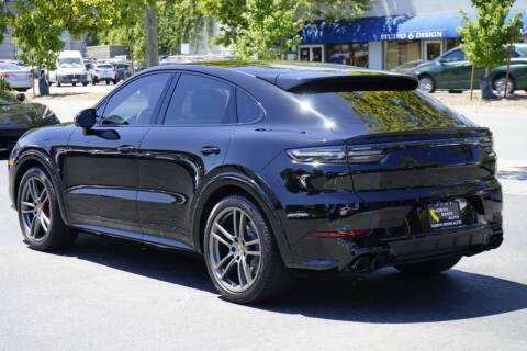 2021 Porsche Cayenne GTS Coupe