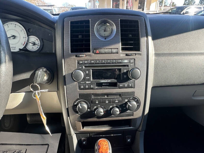 2005 Chrysler 300 Touring