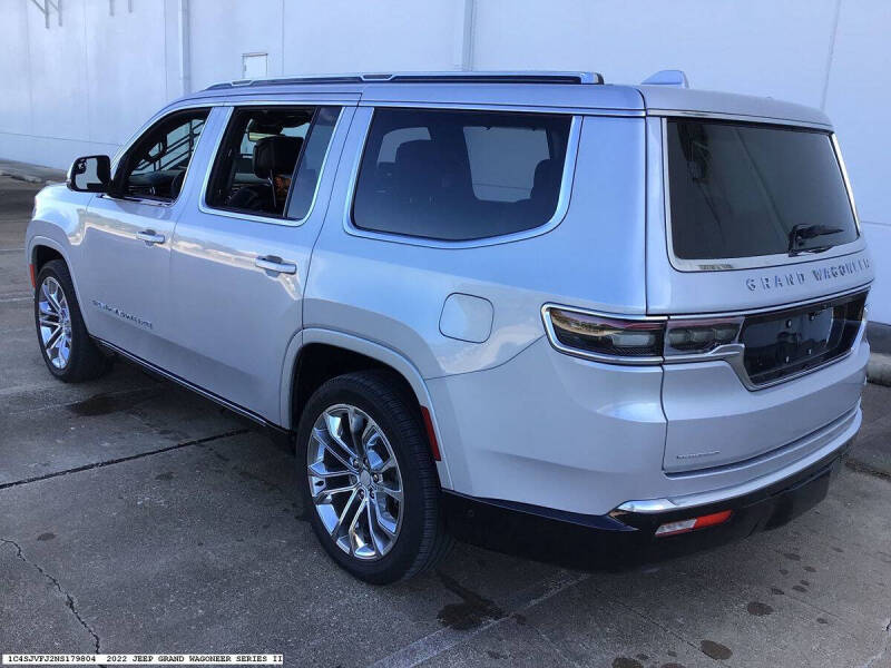 2022 Jeep Grand Wagoneer Series II