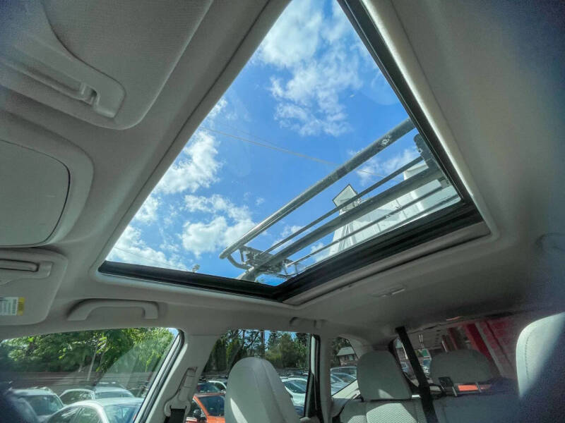 2022 Subaru Forester Premium