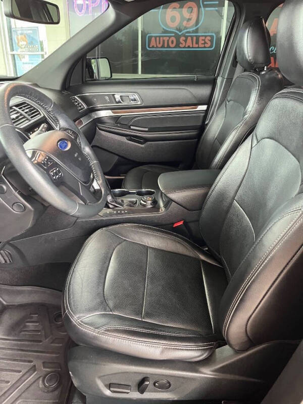 2019 Ford Explorer Limited