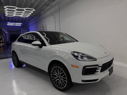 2020 Porsche Cayenne S Coupe
