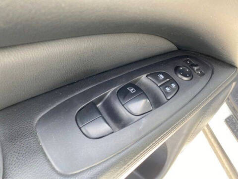 2020 Nissan Pathfinder S