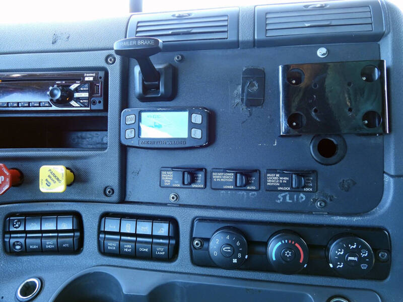 2020 Freightliner Cascadia