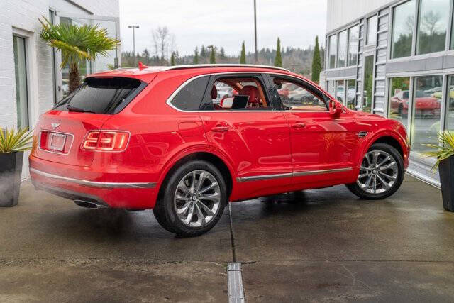 2017 Bentley Bentayga 8