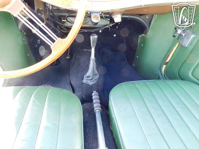 1954 MG TD