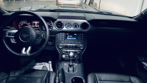 2017 Ford Mustang EcoBoost Premium