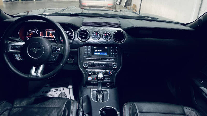 2017 Ford Mustang EcoBoost Premium
