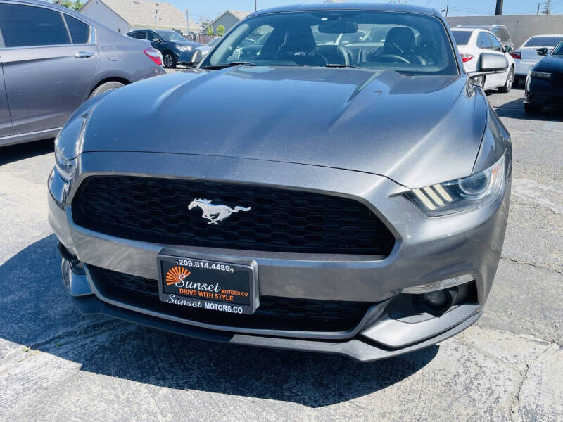 2015 Ford Mustang EcoBoost Premium