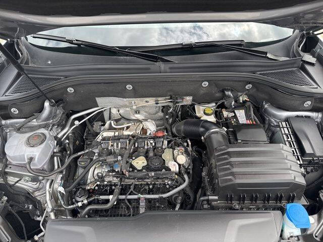 2025 Volkswagen Atlas Cross Sport SEL Premium R-Line 4Motion