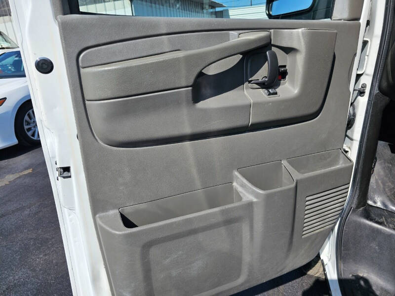 2014 Chevrolet Express 2500