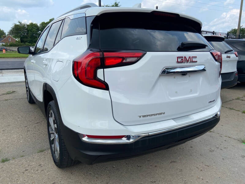 2021 GMC Terrain SLT