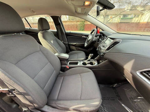 2018 Chevrolet Cruze LT Auto