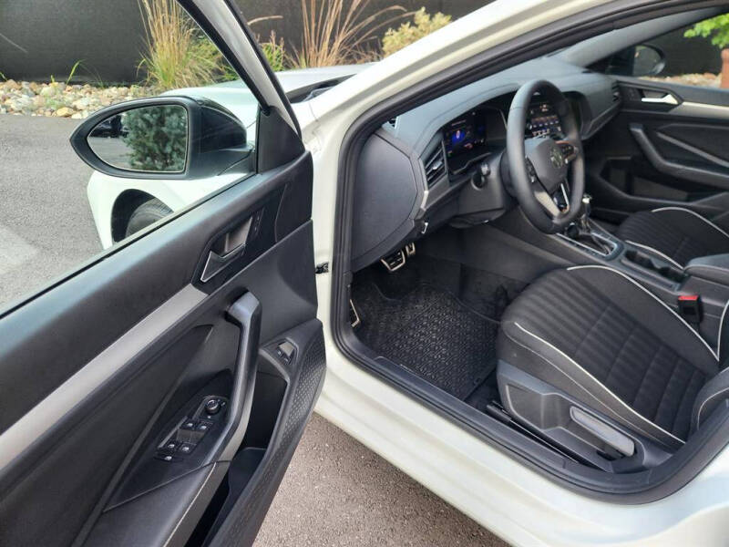 2024 Volkswagen Jetta Sport