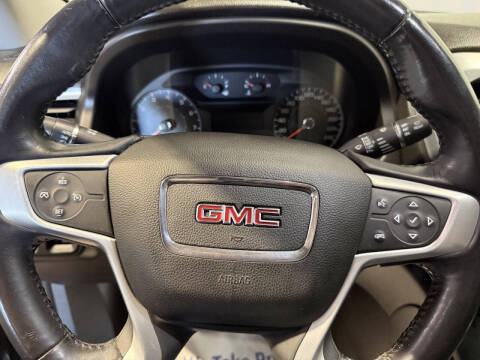 2017 GMC Acadia SLE-1