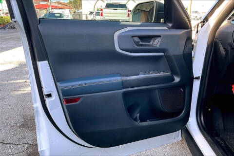 2022 Ford Bronco Outer Banks