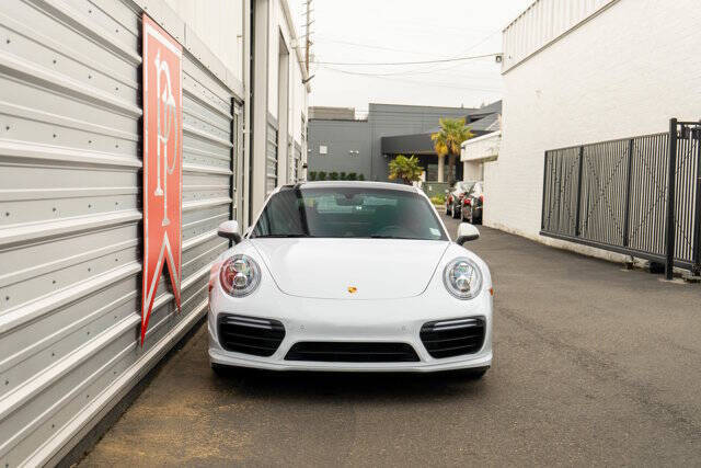 2019 Porsche 911 39