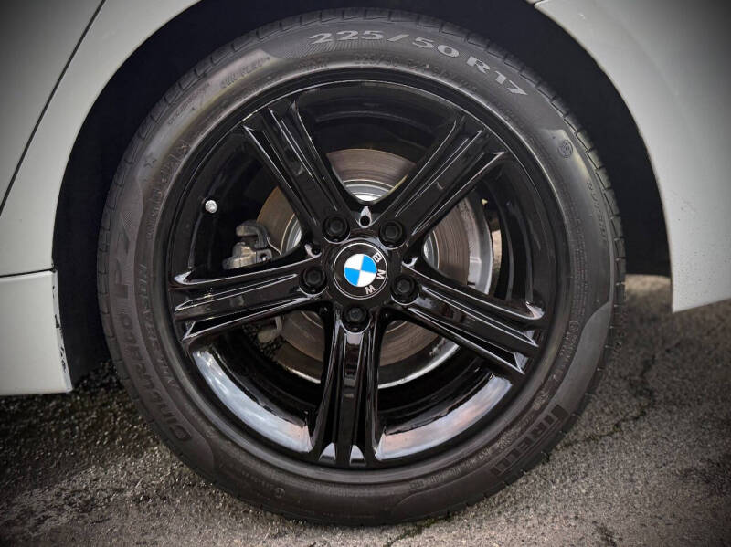 2015 BMW 3 Series 328i