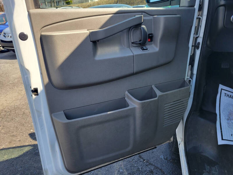 2019 Chevrolet Express 2500