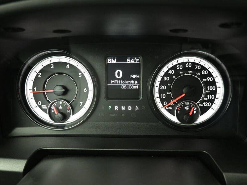 2024 RAM 1500 Classic SLT