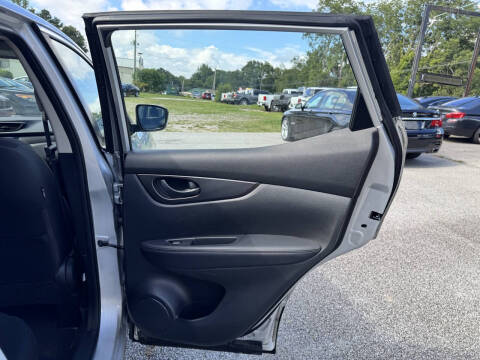 2017 Nissan Rogue Sport S