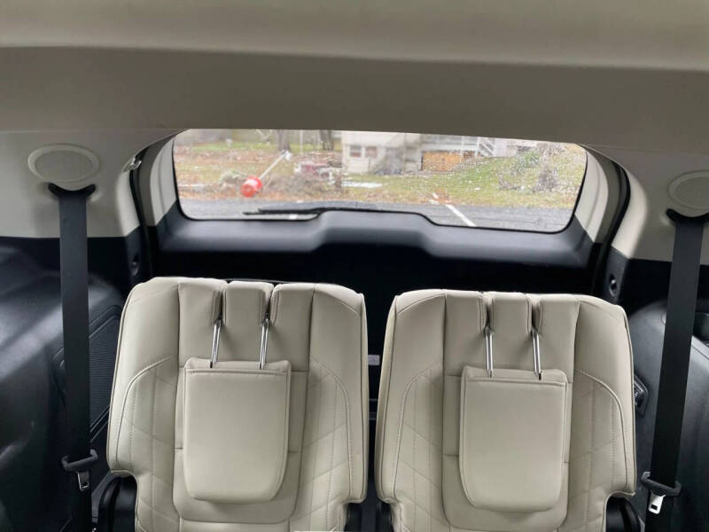 2019 Ford Explorer Platinum