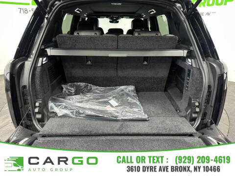 2025 Land Rover Range Rover P400 SE LWB