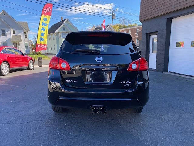 2010 Nissan Rogue S Krom