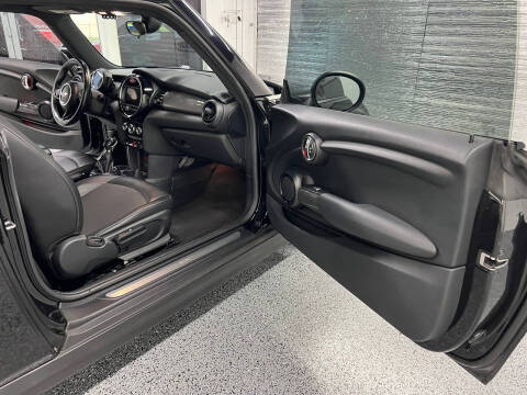 2016 MINI Hardtop 2 Door Cooper