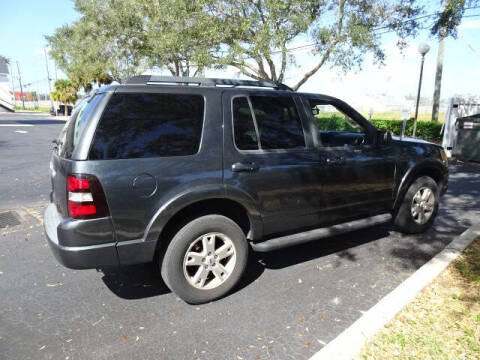 2010 Ford Explorer XLT