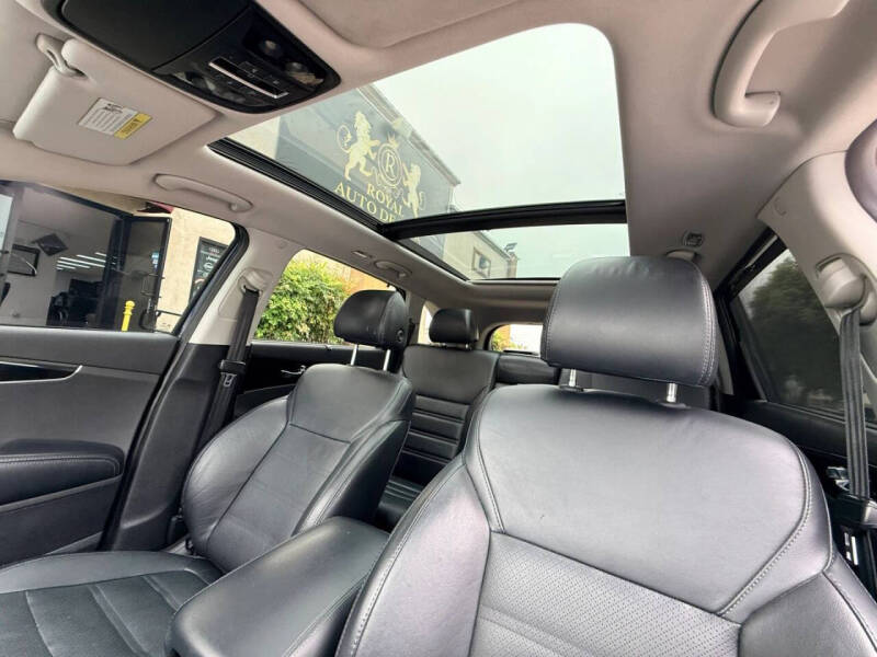 2019 Kia Sorento EX V6