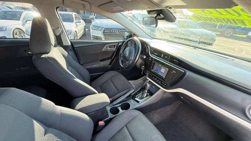 2018 Toyota Corolla iM