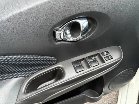 2015 Nissan Versa Note SV