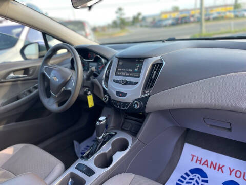 2017 Chevrolet Cruze LS Auto